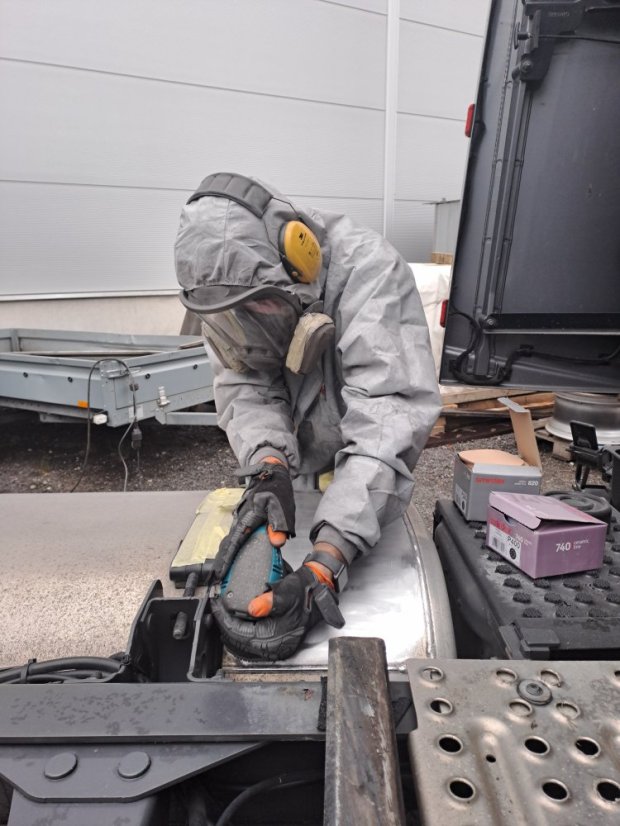 VELCRO SANDING DISCS (P60)